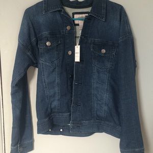 Oversized Denim jacket (Forever21)